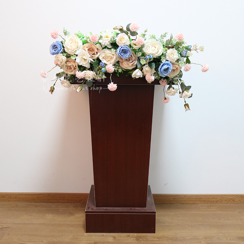 厂家仿真桌花台花办公室装饰花艺商务酒店摆设宣誓台演讲台会议桌