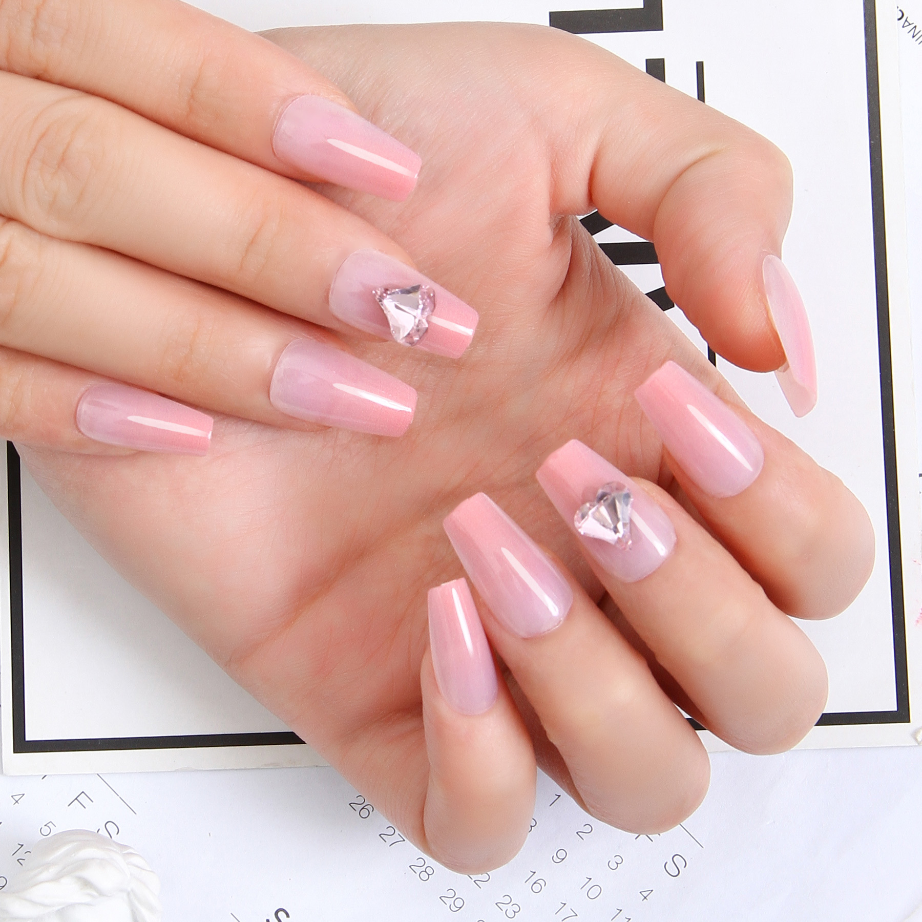 Tiktok Hot-Selling New Arrival Size Hand-Worn Nail Pink Gradient Coloring Mid-Length Trapezoidal Ballet Nail Fake Nails