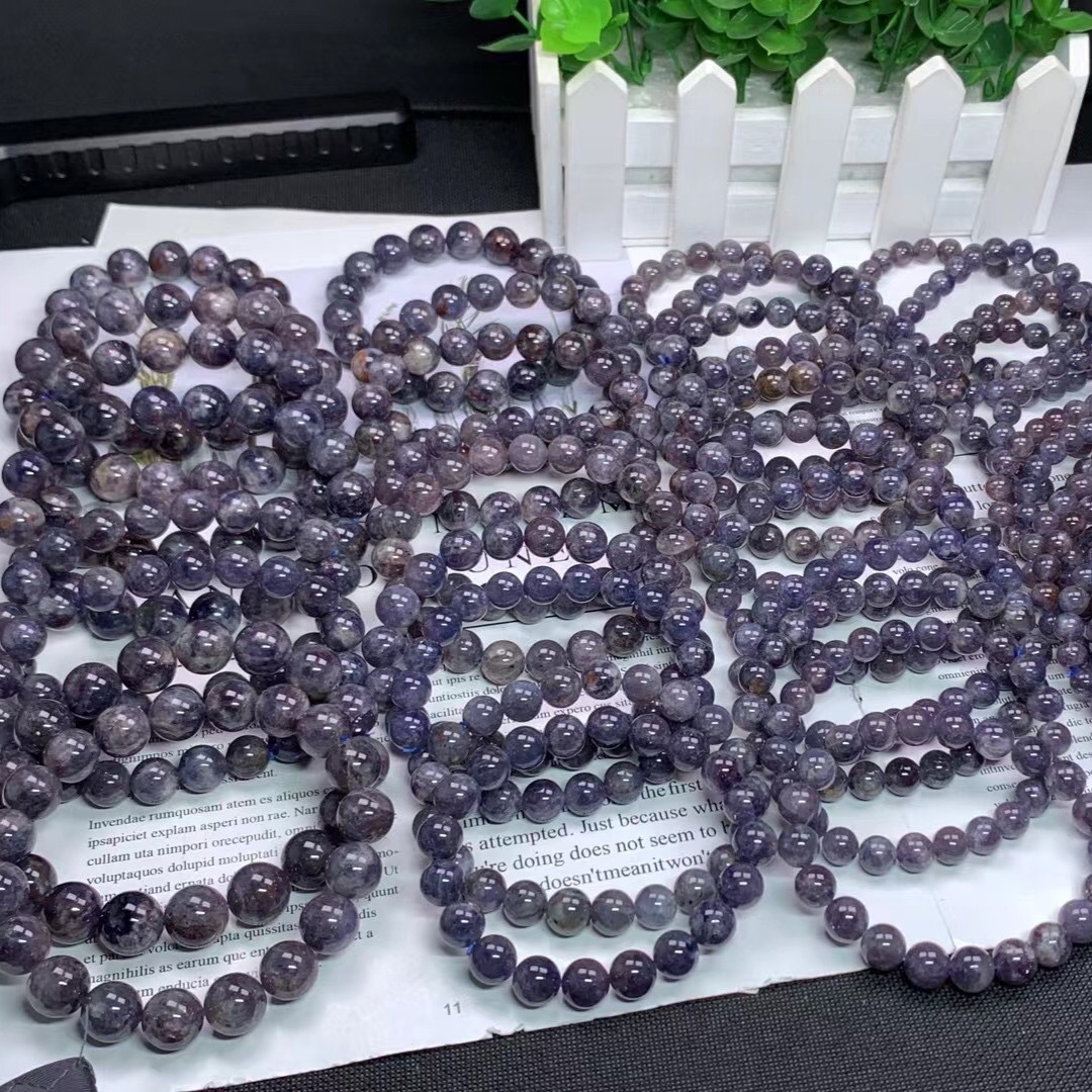 公司信息>员工人数:2 人以上所在地:海丰县 可塘镇广东珠宝交易市场主