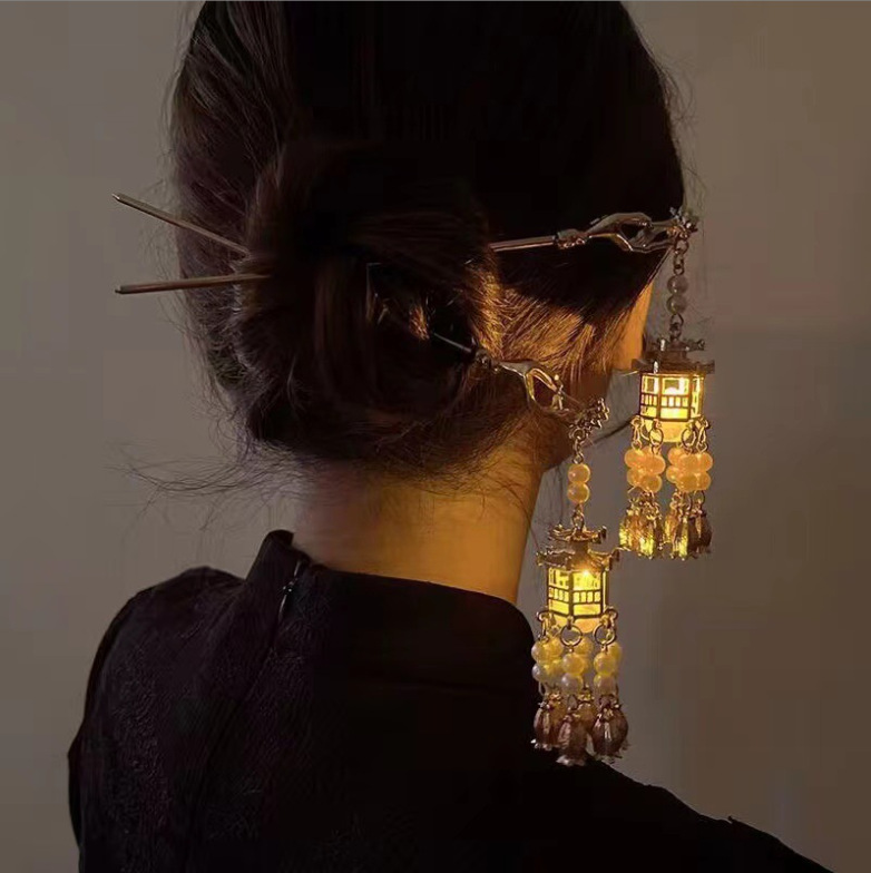 Antique Lantern GD Pearl Tassel Hairpin Palace Style Elegant Graceful Updo Hair Clasp Unique Design Hair Accessories