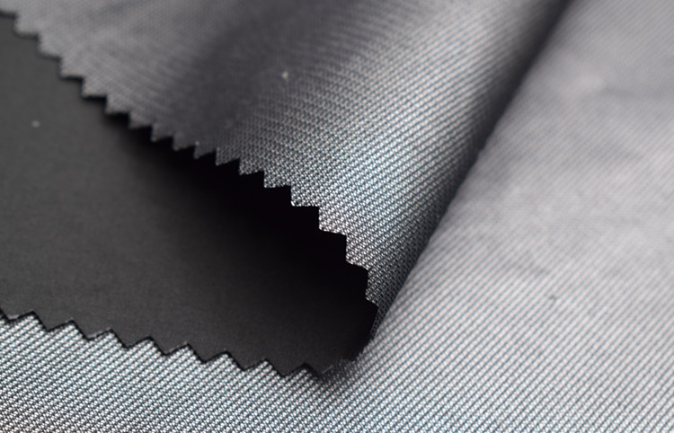 暴汗服面料 健身服面料 春亚纺 银膜三合一复合