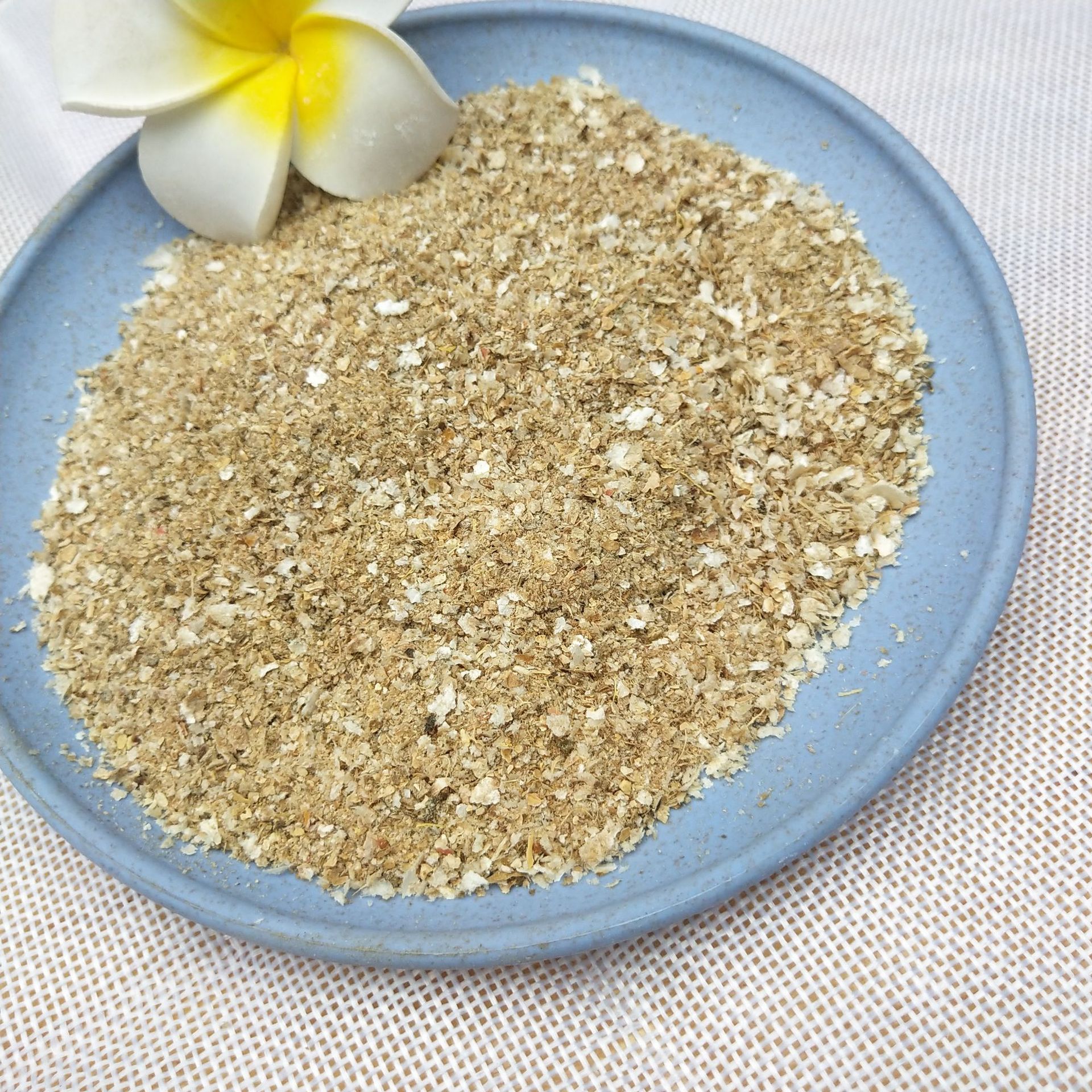 常年供应养殖猪牛羊动物饲料原料用花生壳粉 花生糠 货源稳定