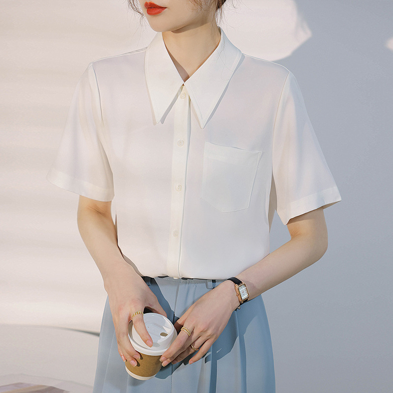 2023夏季斜扣女装法式复古短袖衬衫女设计感尖领通勤职业面试衬衣