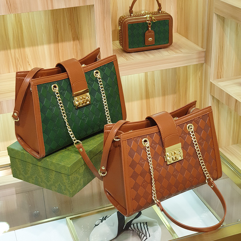 轻奢质感链条托特包自主品牌时尚款大容量斜挎包包女mk棕色手提包