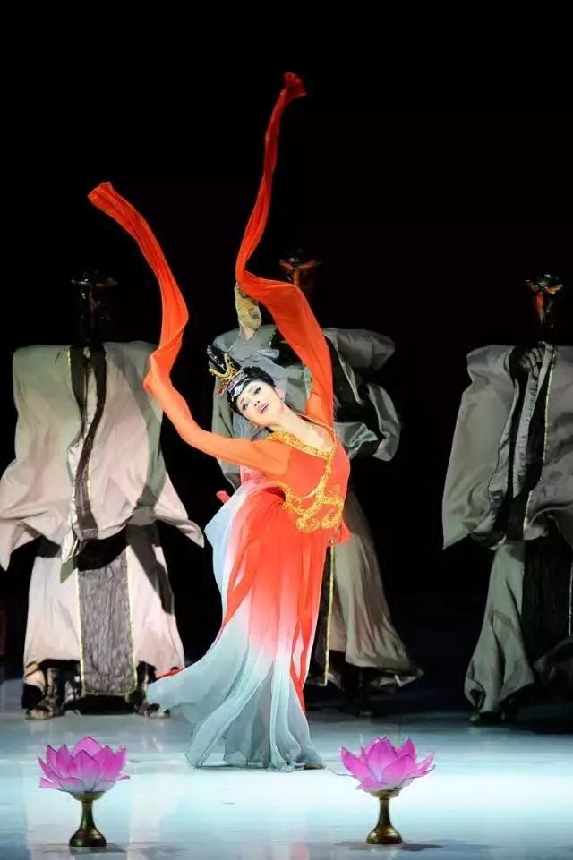 新款古典水月洛神舞蹈水袖舞唐诗逸蒋罡夫月中天表演服服装送头饰