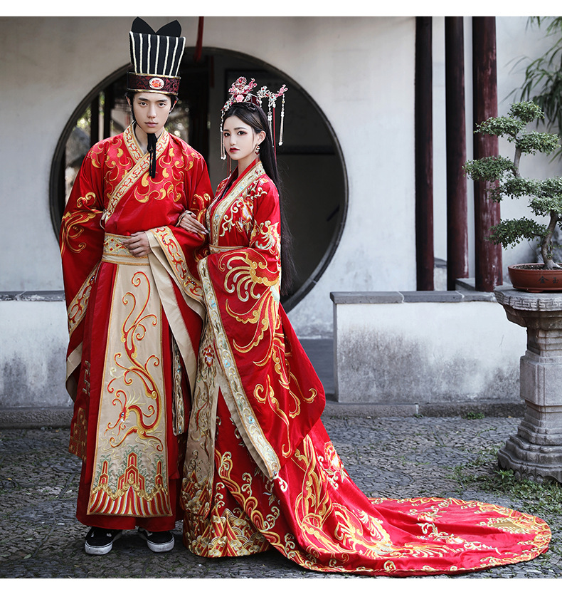 汉服嫁衣凤冠霞帔新娘婚礼中式婚纱古装花嫁凤求凰结婚拖尾秀禾服