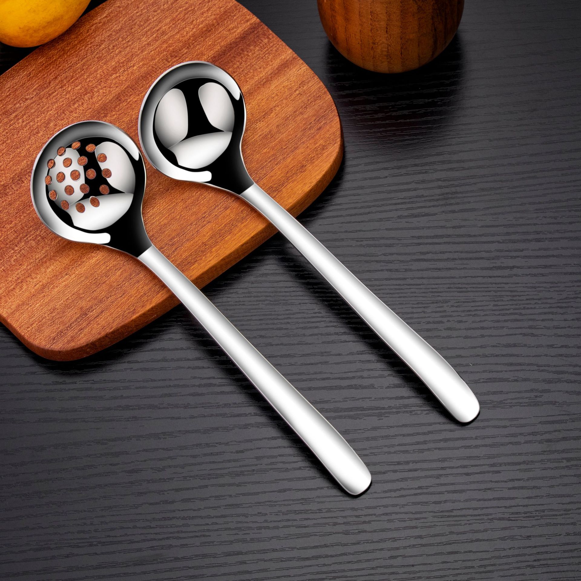 3万个创意带挂钩不锈钢长柄火锅勺家用厨房挂壁式盛粥汤漏勺过滤勺