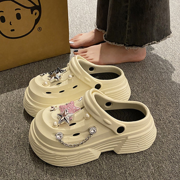 2024新款增高洞洞鞋女夏季外穿网红时尚五角星松糕底包头凉拖鞋女
