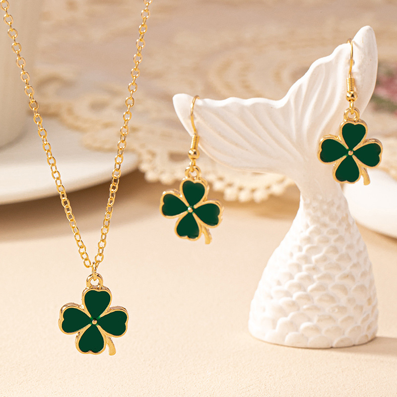 欧美跨境时尚清新四叶草吊坠项链 四叶草耳坠学院风 日常搭配饰品