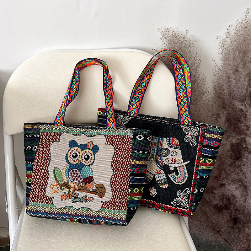 New Ethnic Style Embroidered Handbag Artistic Simple Retro Shoulder Bag Women's Large Capacity Canvas Handbag