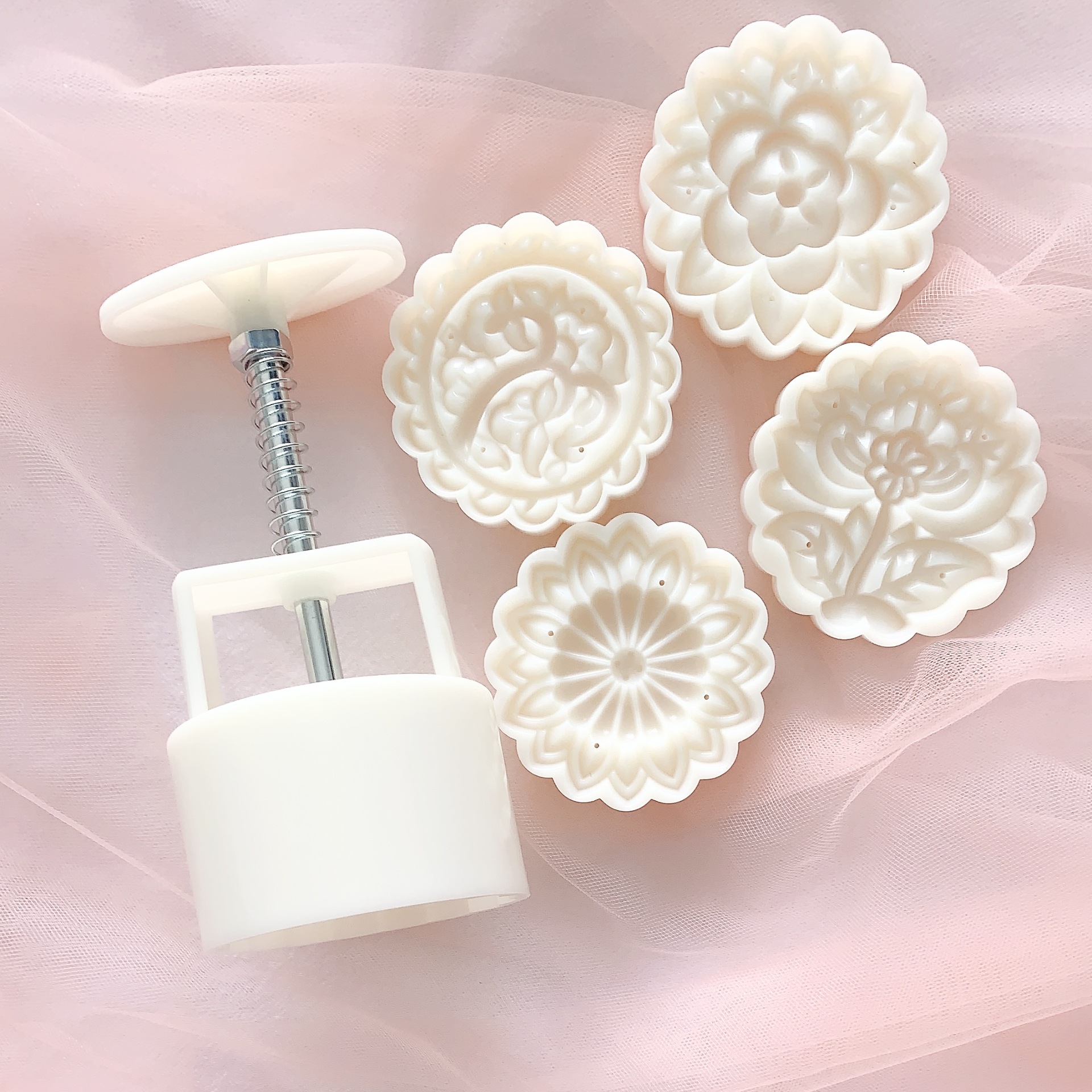 100克圆形立体加厚花纹手压广式塑料月饼模具套装mooncakemold