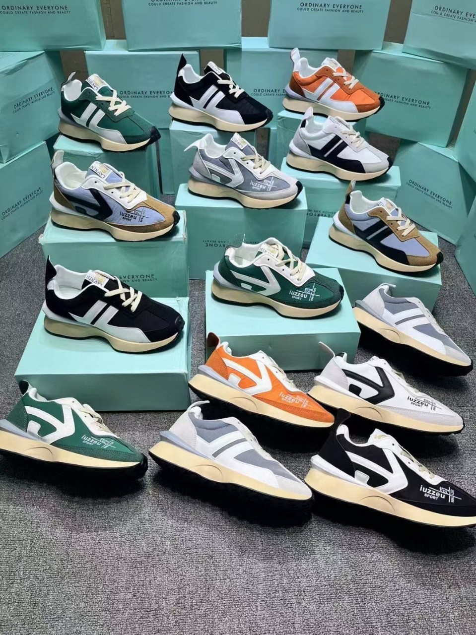 外贸断码尾货清仓aj库存鞋小蛮腰跑步鞋板鞋运动男鞋女鞋直播爆款