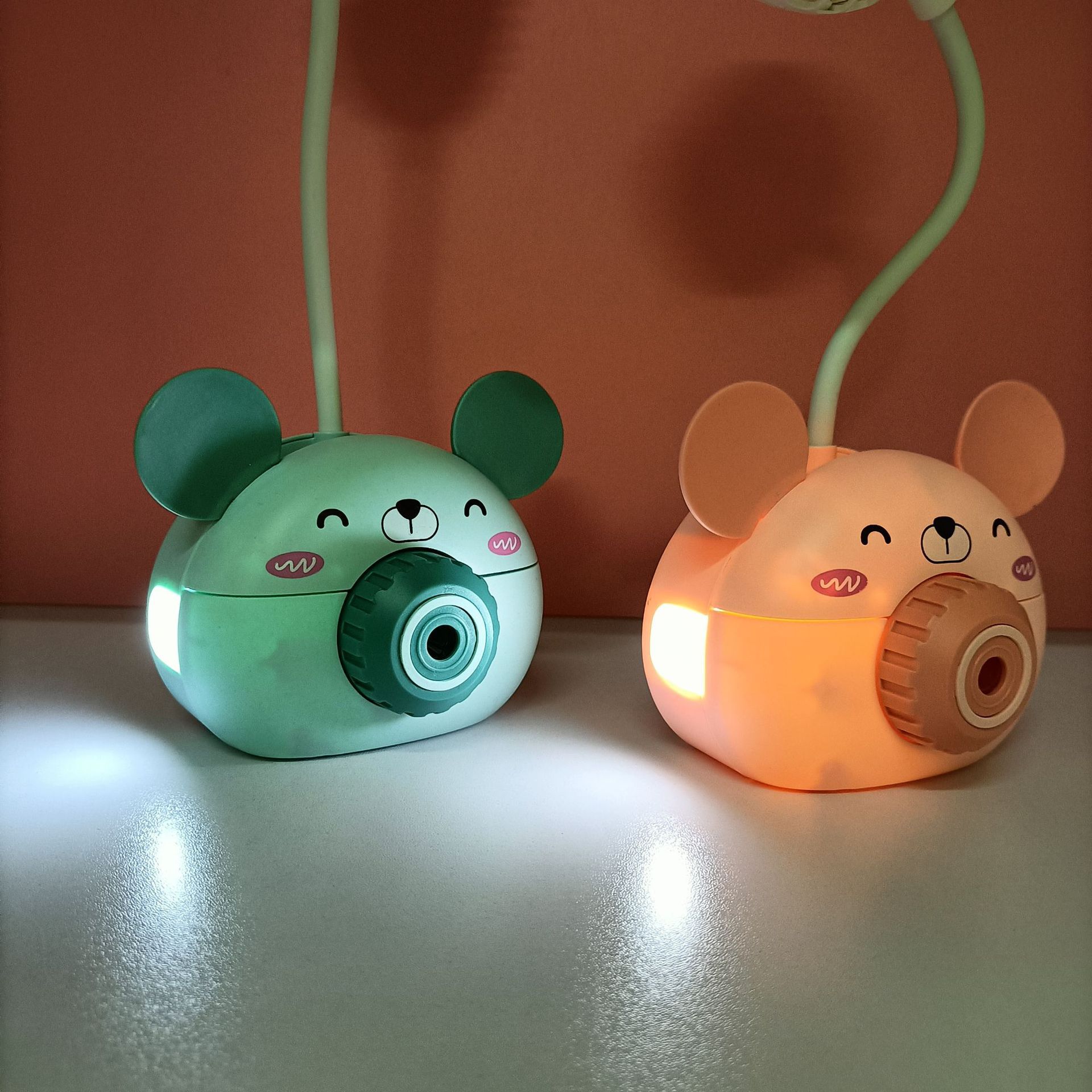 Led Animal Multifunctional Lamp Pencil Sharper Pen Holder Usb Charging Two-Color Night Light Children Table Lamp Fan Wholesale