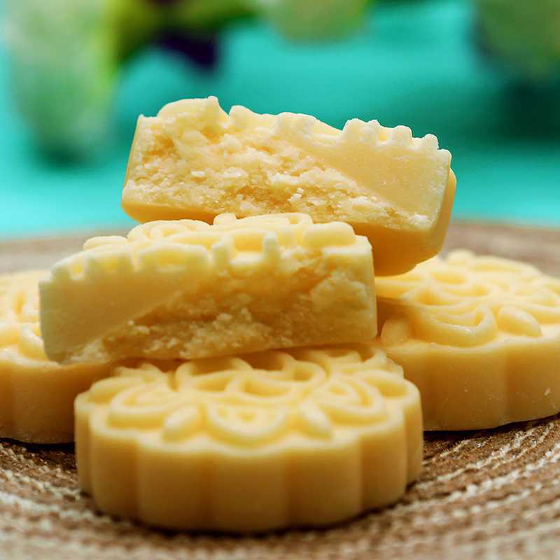 奶月饼 内蒙古奶酪月饼鲜奶中秋礼包特产月饼礼品大包装批发