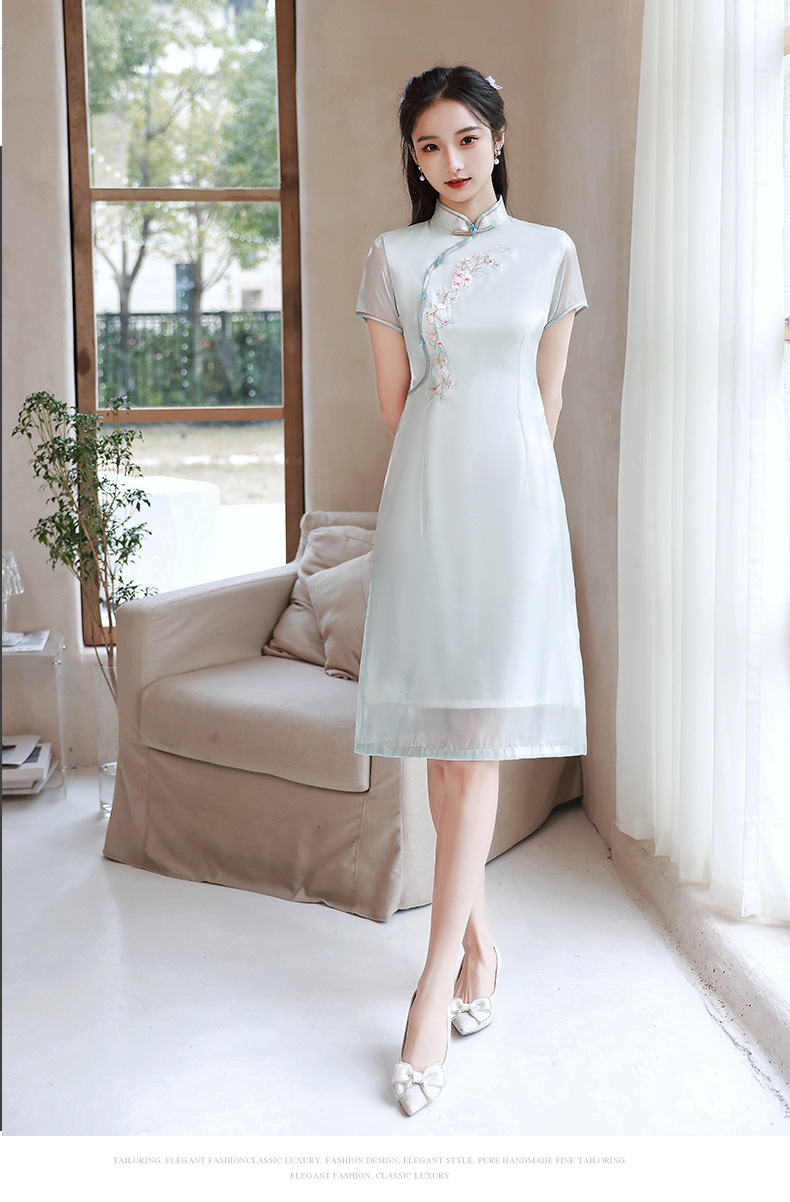 2022夏季新款绣花欧根纱旗袍中长款 改良新式少女旗袍连衣裙9217