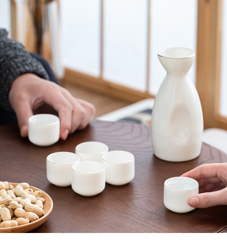 陶瓷白酒杯烧酒杯小酒杯烈酒杯纯白酒杯简约酒杯批发