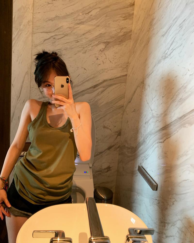 lizy李子怡 工字背心运动外穿纯棉宽松无袖打底衫宽肩带吊带女夏