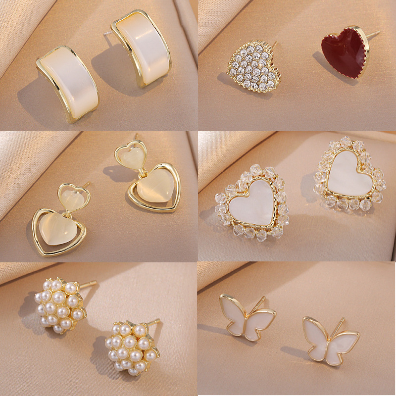 Women's 925 Silver Earrings Korean Dongdaemun Simple Small Ear Studs Earrings New Ins Style Love Pearl Earrings