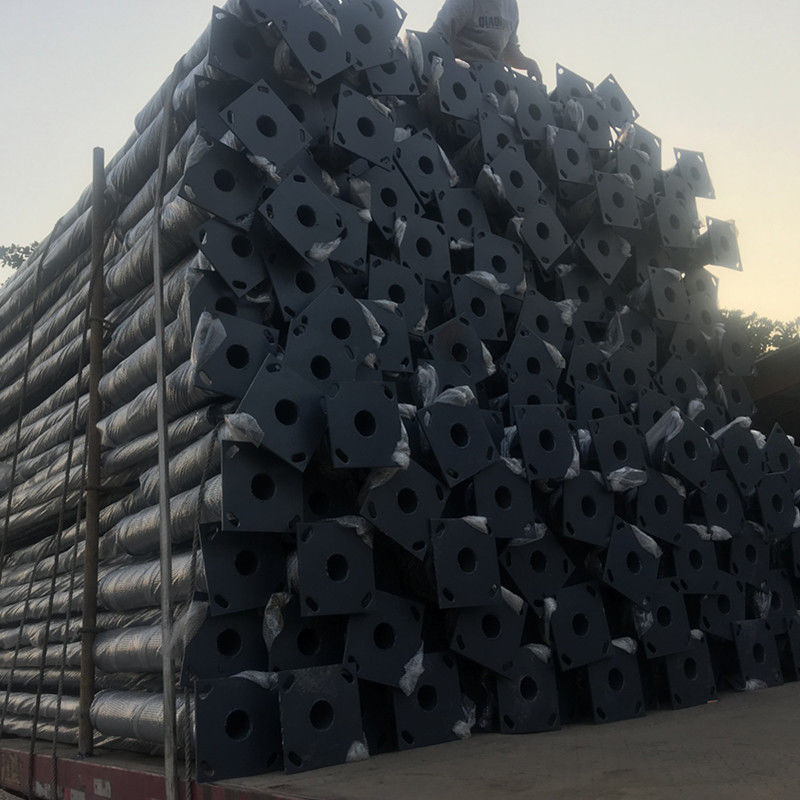 5米太阳能路灯杆监控庭院灯杆