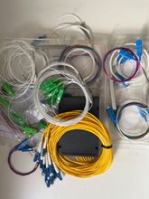 SCAPC光纤分光器1比2盒式光纤盒ABS尾纤式1比2光分路盒