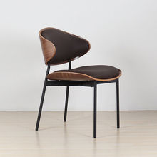 意式极简现代餐椅家用轻奢设计师黑色靠背简约高端实木椅子北欧