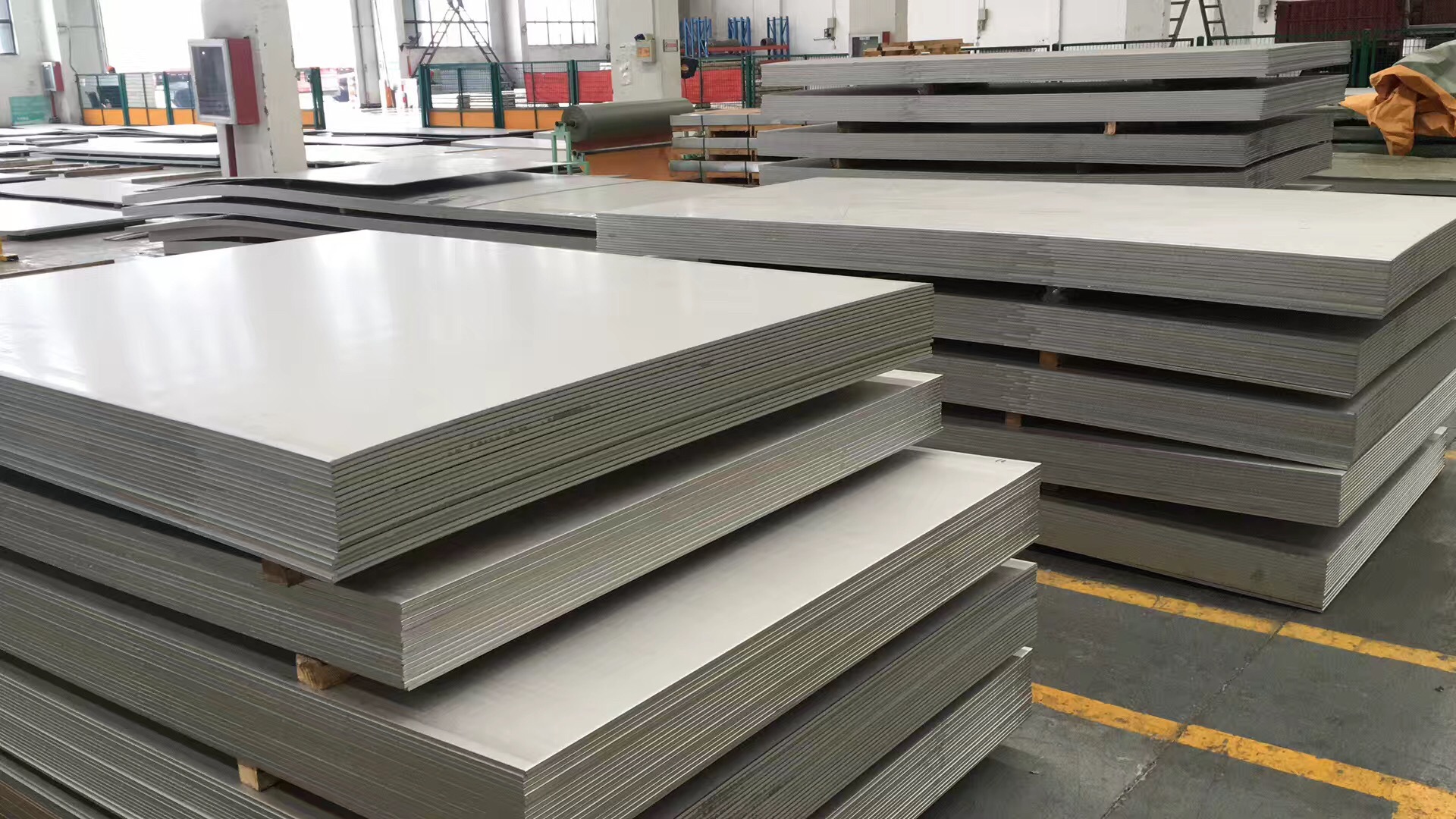 不锈钢板 904l 310s 304不锈钢板316l不锈钢冷轧薄板耐热板耐腐性