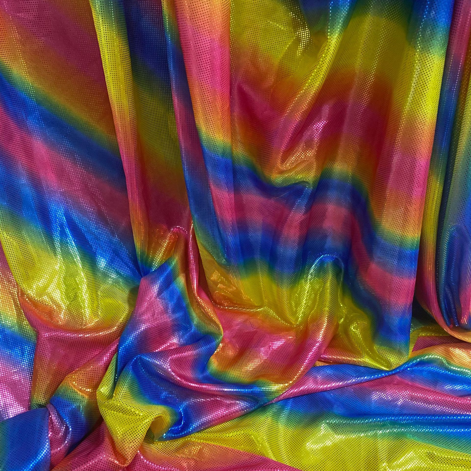 镭射幻彩针织布七彩闪亮点满版烫金布料舞台演出服装拍摄背景面料