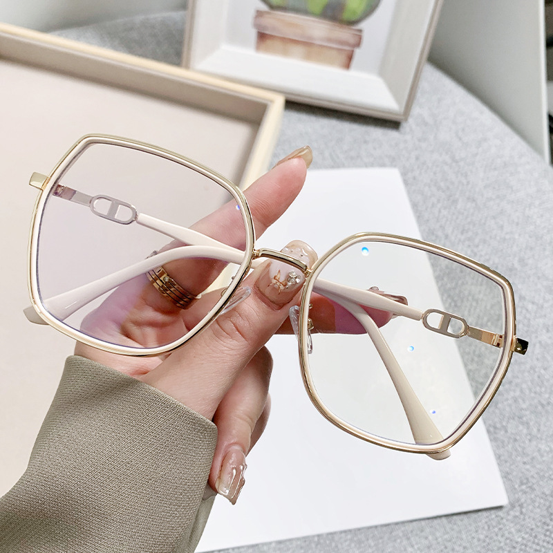新款不规则眼镜框女大脸显瘦防蓝光护目镜素颜神器眼镜变色近视男