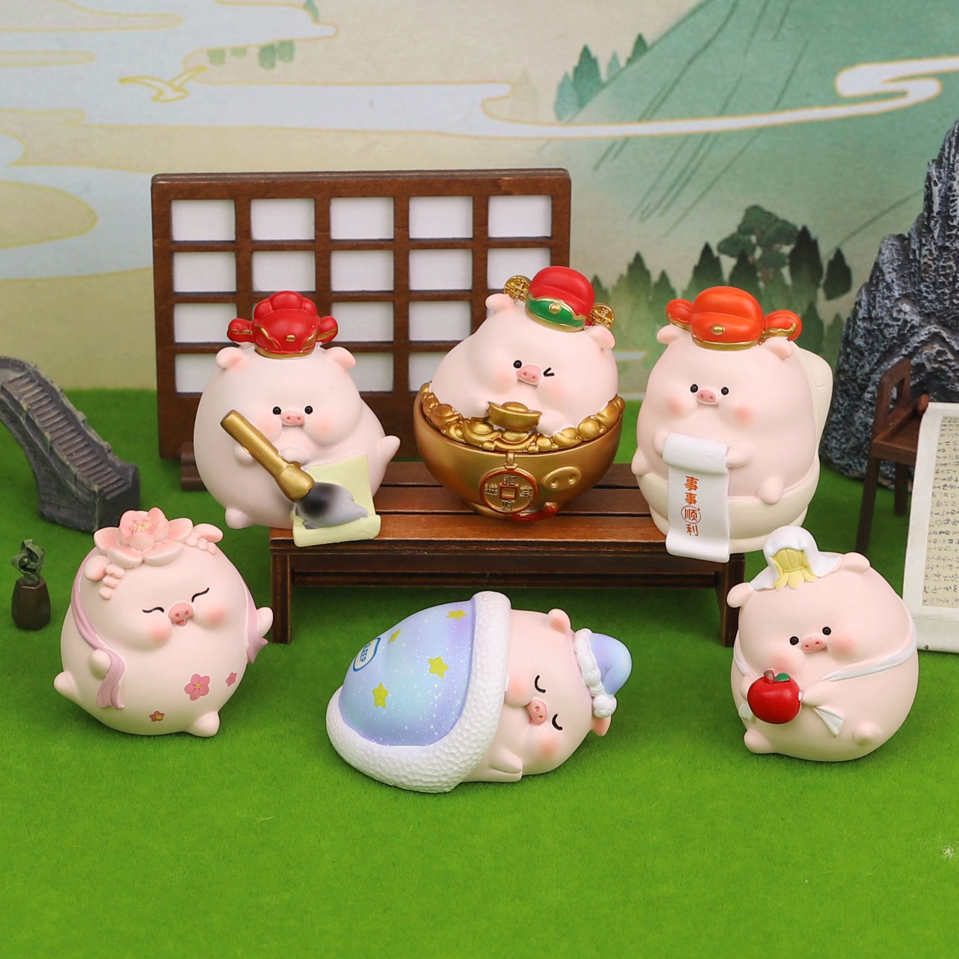 新款小猪神潮玩盲盒周边手办可爱吉祥猪猪公仔摆件学生礼物小礼品