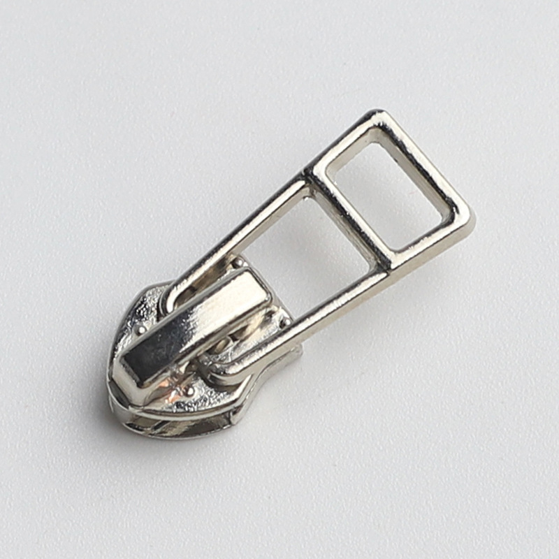 Supply Wholesale No. 5 Silver Lock Pull Head Password Suitcase Tent Zinc Alloy Zipper Puller Quilt Sheet Pull Head
