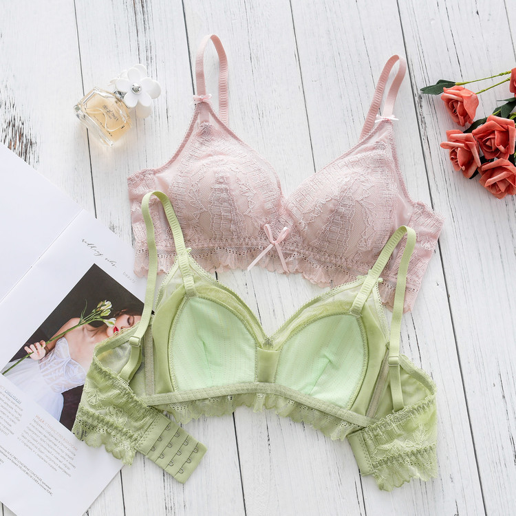 6193舒芙蕾软糯活性乳胶内衣丝滑法式浪漫蕾丝设计聚拢文胸套装