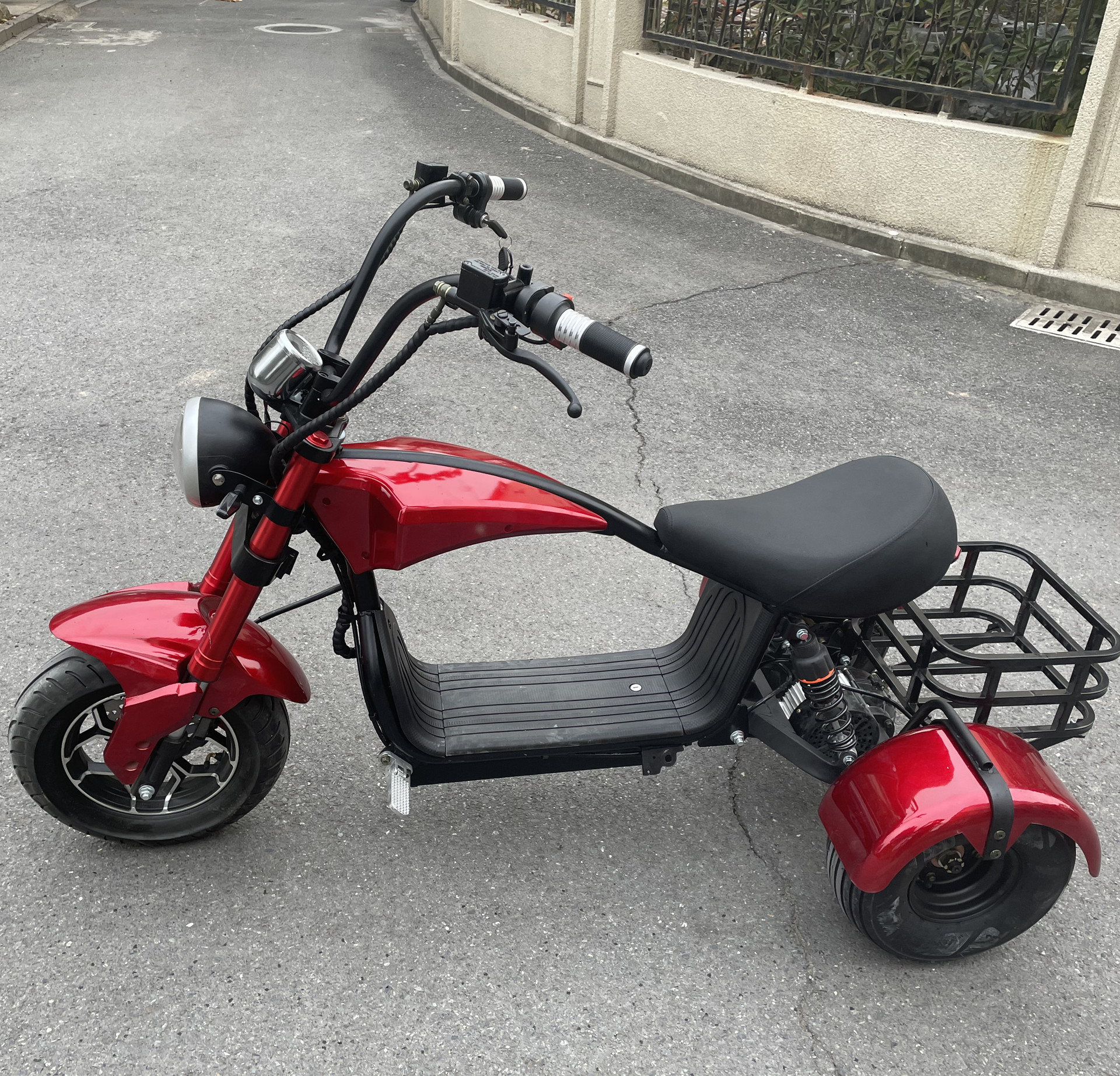 工厂小哈雷电瓶车改装摩托电动车城市宽胎成人黑助力车两轮代步车