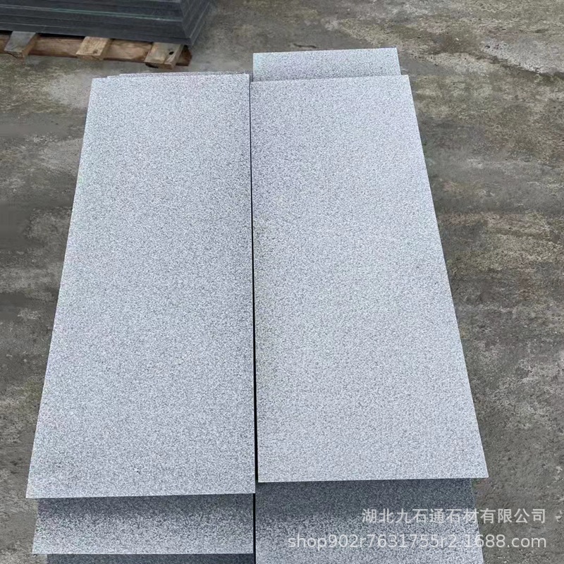 花岗岩火烧板芝麻白芝麻灰火烧面芝麻黑路沿石荔枝面麻石地铺石板