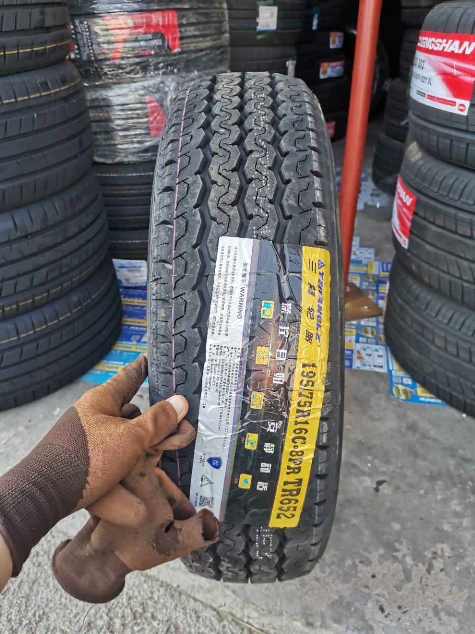 三角牌载重轮胎