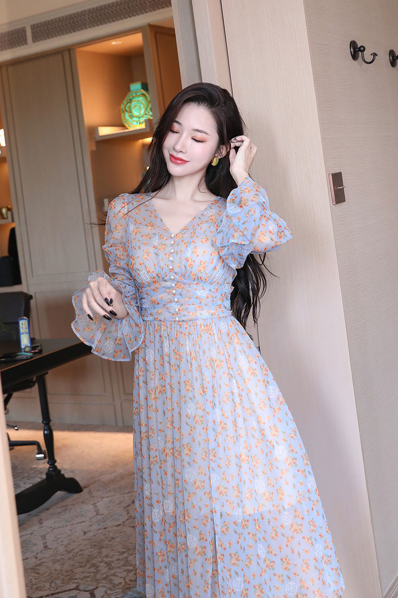 2021年夏季新款法式复古网纱碎花森系连衣裙女仙气超仙