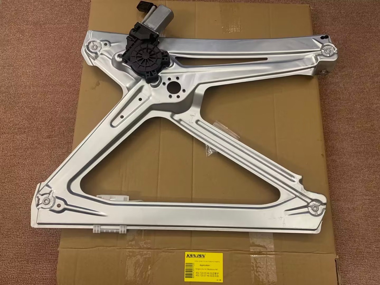 适用smart451左门玻璃升降器架马达架子4517200546 4517200746