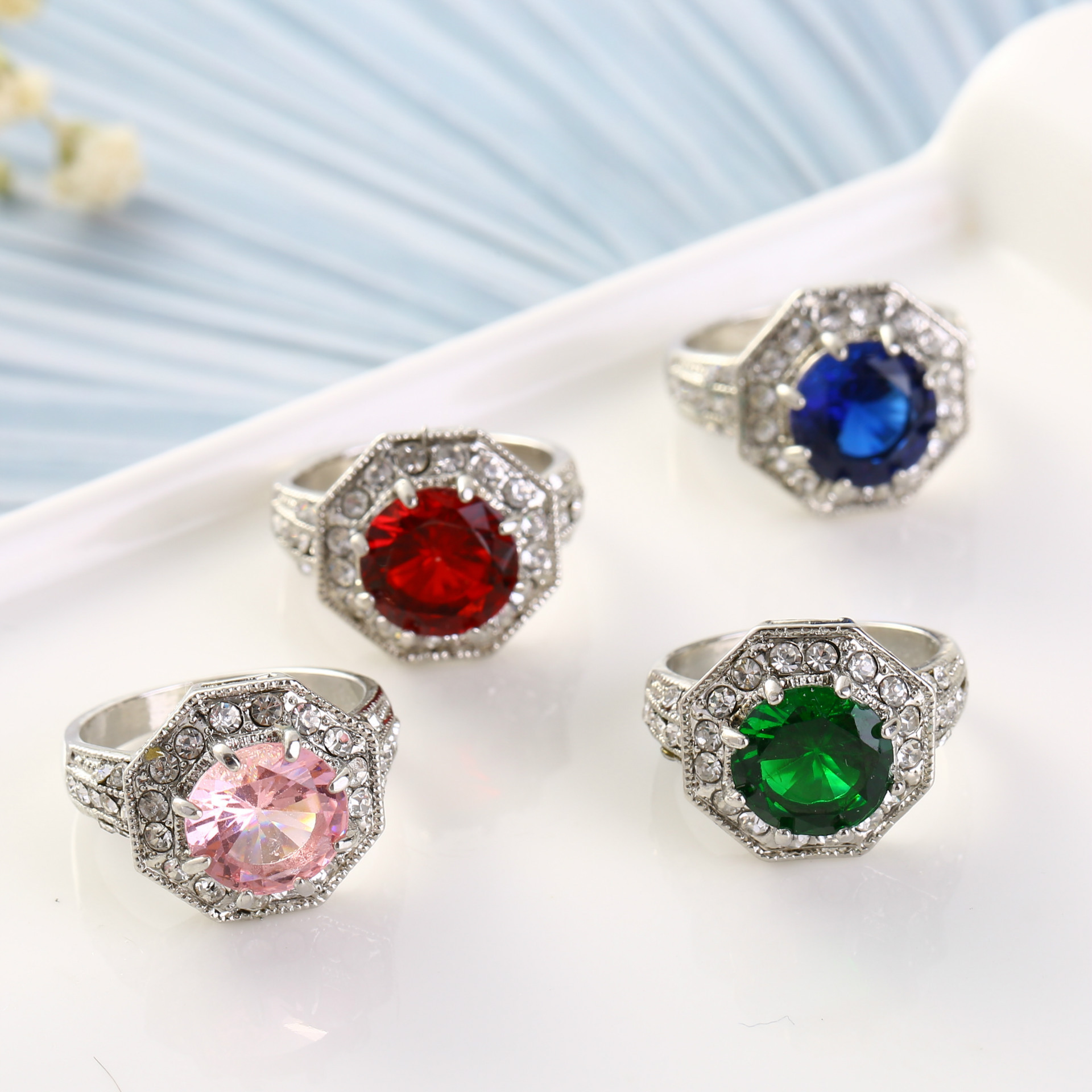 日韩时尚名媛施华洛世奇元素水晶镀银几何菱形精致小钻戒wish爆款