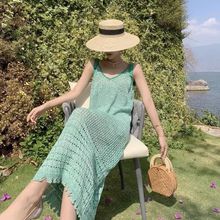 海边度假沙滩长裙高级感小清新茶歇法式绿色冰丝针织吊带连衣裙夏