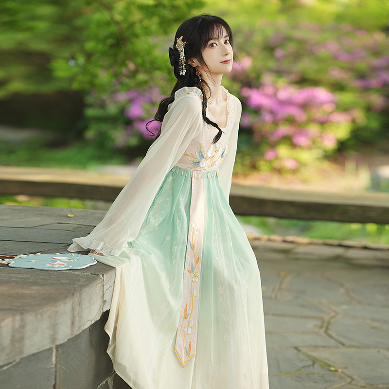 古装汉元素新款改良汉服齐胸襦裙女夏季日常仙气飘逸古风子