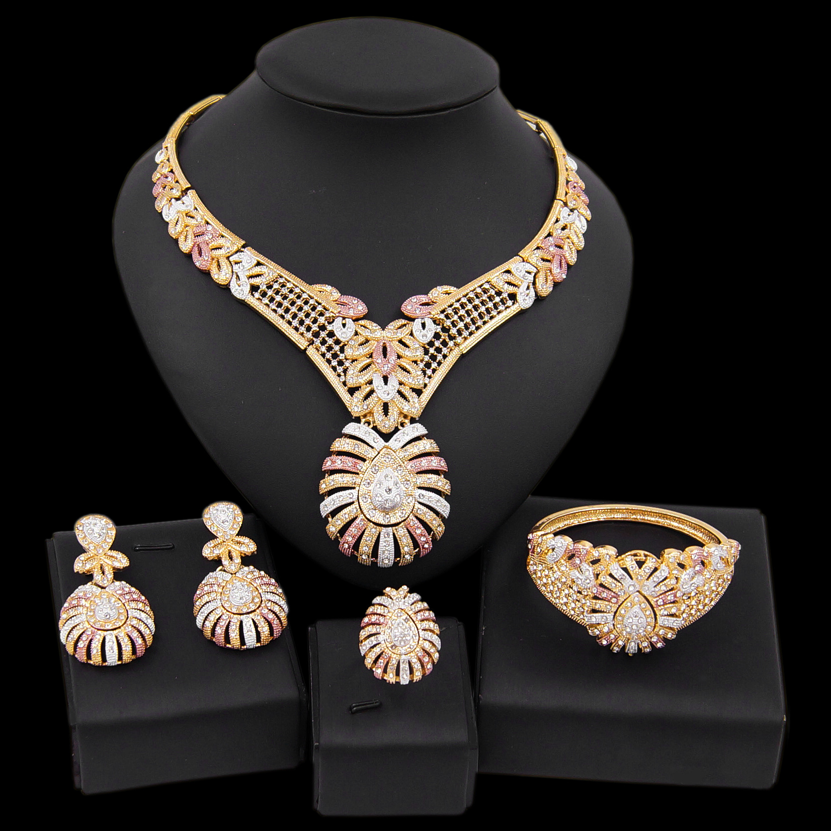 迪拜金三色镀金大花朵镶钻项链耳环手链戒指首饰套装新娘晚宴饰品