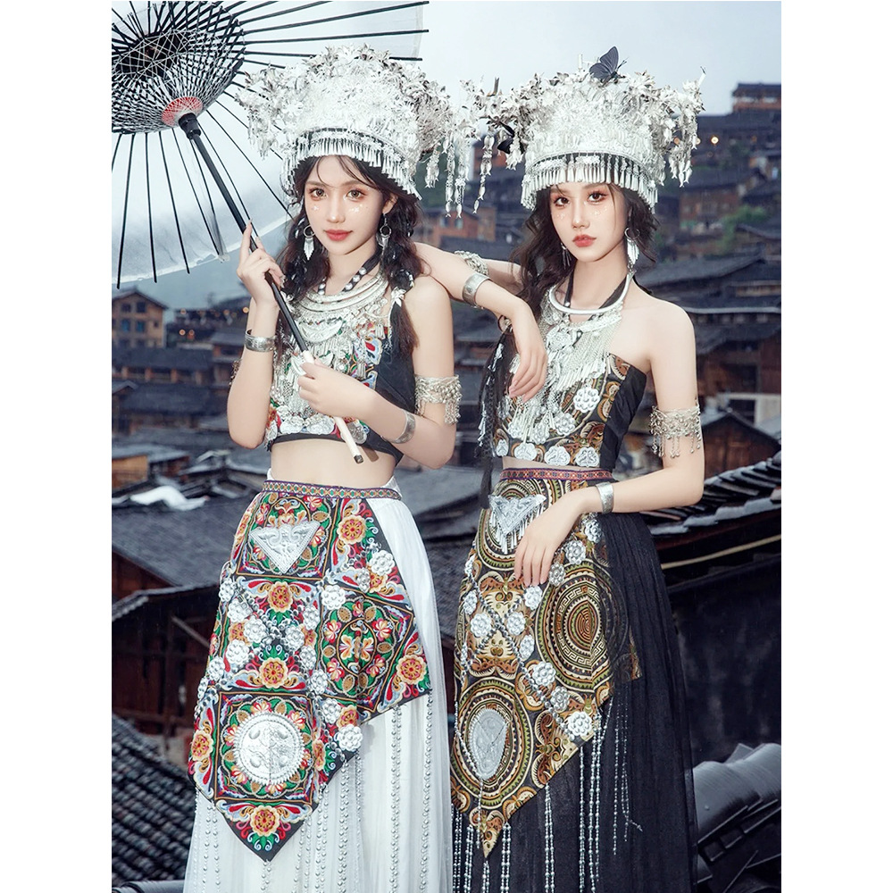 改良苗族服装女闺蜜旅游拍照苗族服装民族表演舞台演出服拍照苗服