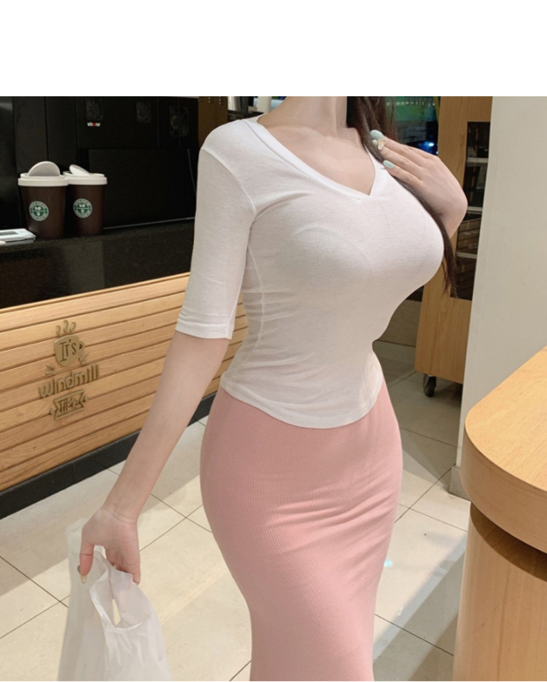 米色性感显身材v领短袖t女夏紧身显瘦显胸大上衣女中袖五分袖韩版