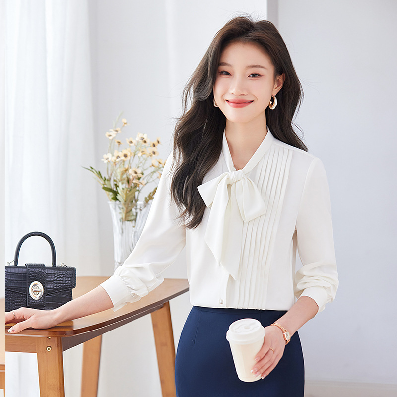 2024年春秋季新款卡其色衬衫女职业装衬衣气质修身白领珠宝美容师
