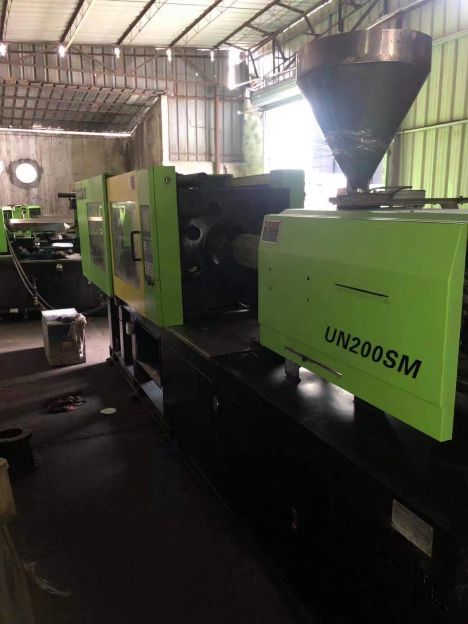 伊之密注塑机200吨伺服 伊之密二手机