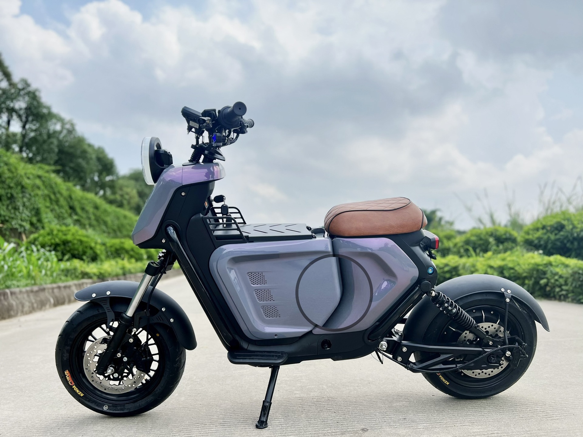 厂家直销小牛锂电池 n8  电动车新国标男女通勤代步车电动自行车