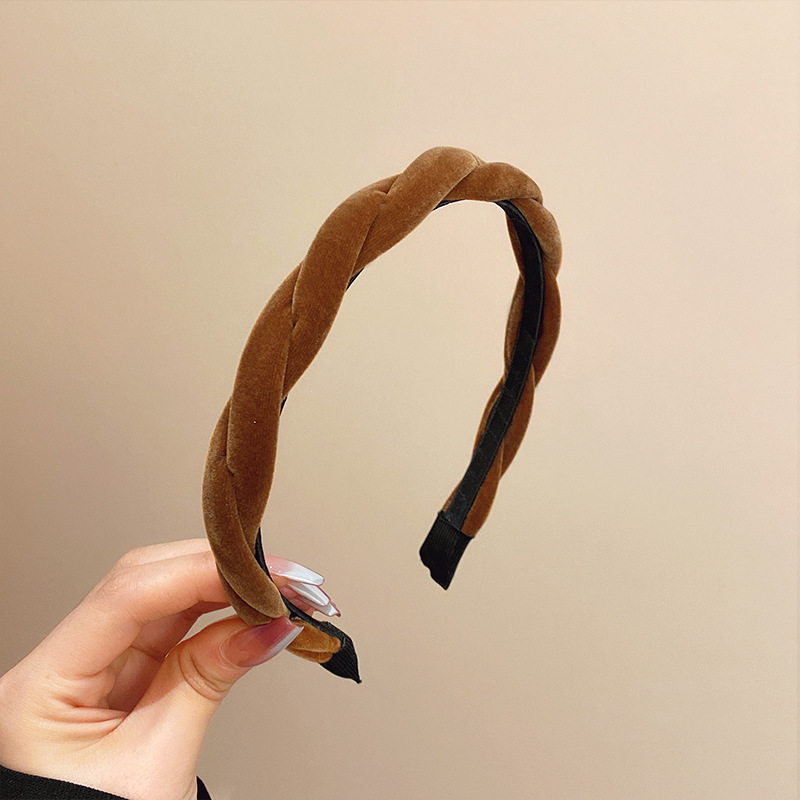 Elegant Velvet Twist Headband for Girls Thin Hairpin for Hair Washing Headband Advanced Pressure-Sensitive Hair Accessories New Hair Accessories