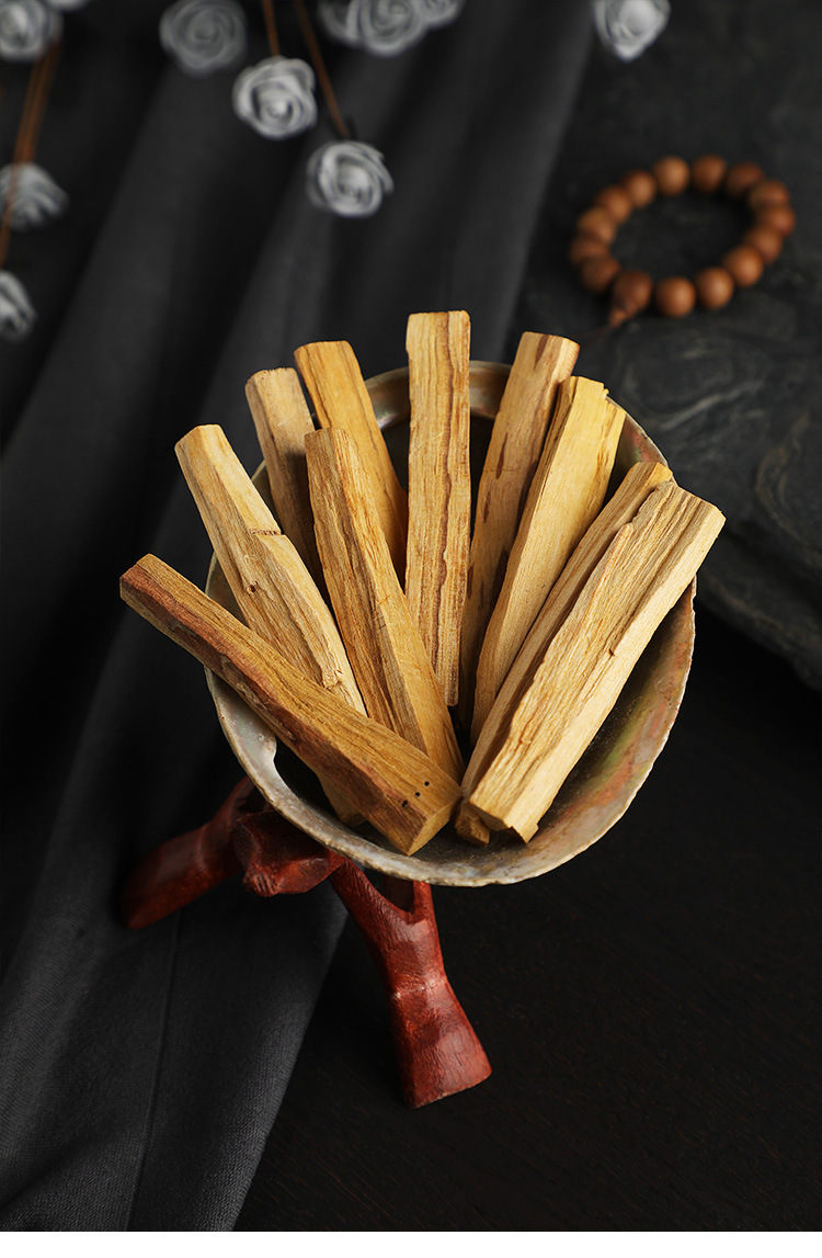 秘鲁圣木palo santo香薰空间磁场正能量异次元香氛