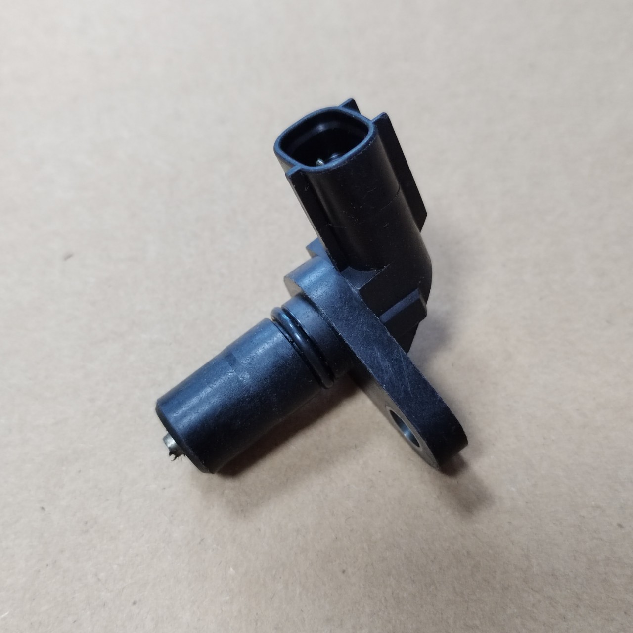 适用于丰田普拉多海狮皇冠霸道4000花冠变速箱速度转速传感器感应