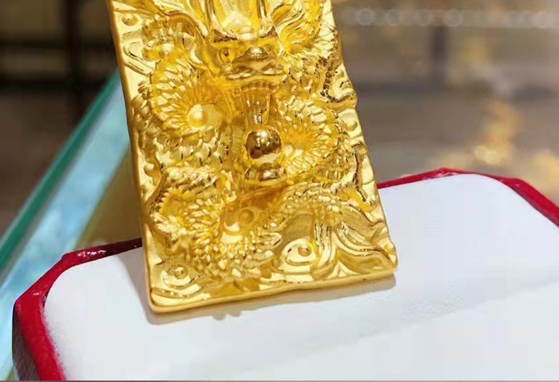 24k黄金龙牌男士足金999方牌吊坠古法纯金浮雕3d立体挂坠水贝批发