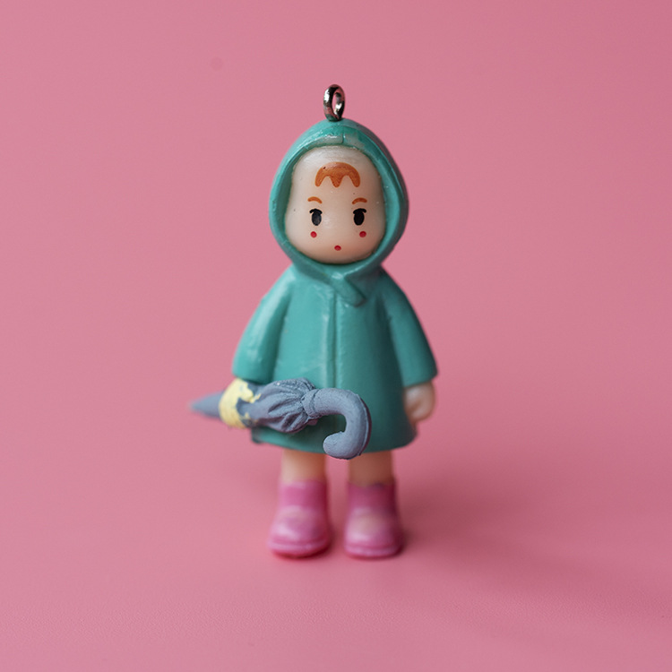 宫崎骏动漫玉米女孩小梅骑扫把魔法小女巫钥匙挂件雨伞雨衣小梅